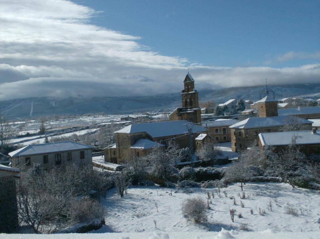 La Casa Del Filandon- Hotel Rural Quintanilla de Somoza Buitenkant foto